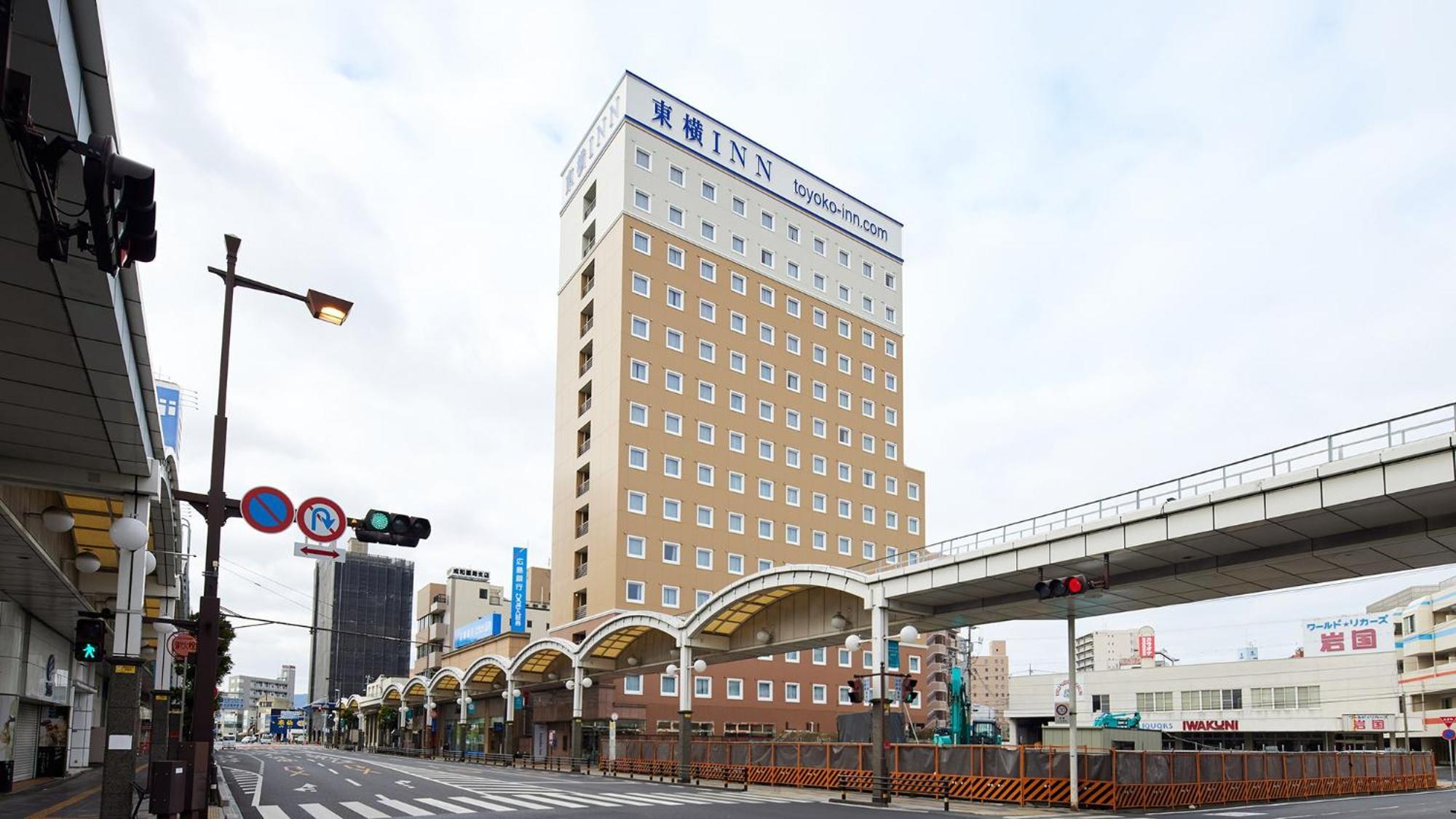 Toyoko Inn Iwakuni Eki Nishi Guchi Exterior foto